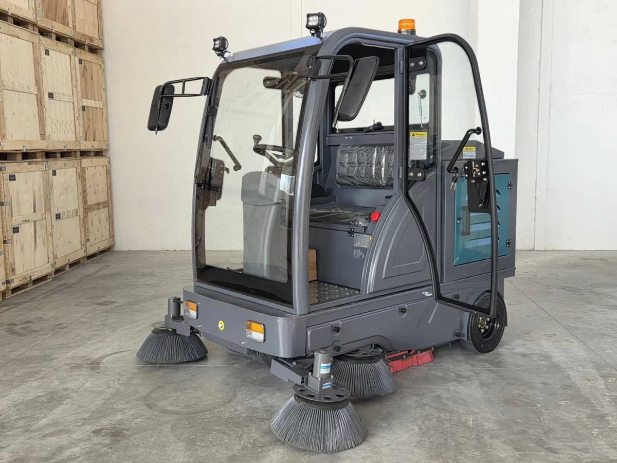 KASTER S2000 Balayeur électrique