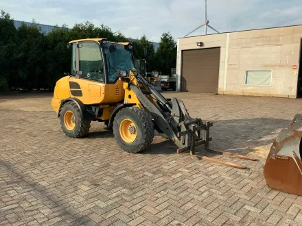 Volvo L25F Schaufel 2018 – RESALE