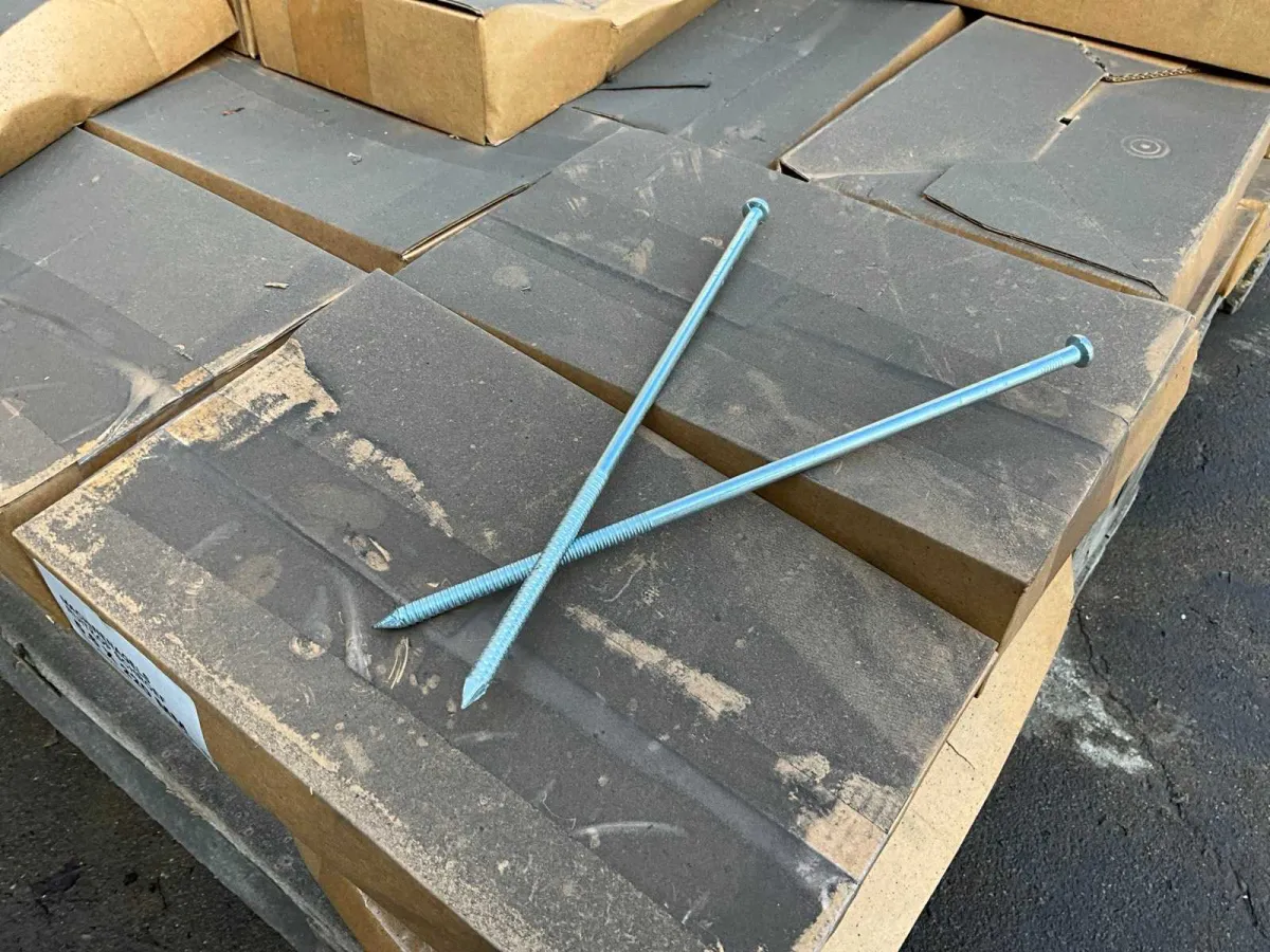 Machine Nail Nails