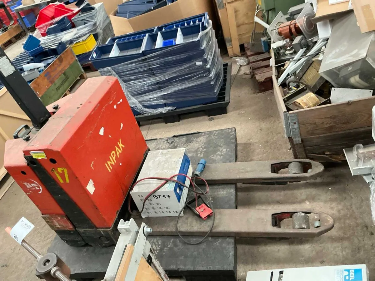 BT Electric Pallet Truck