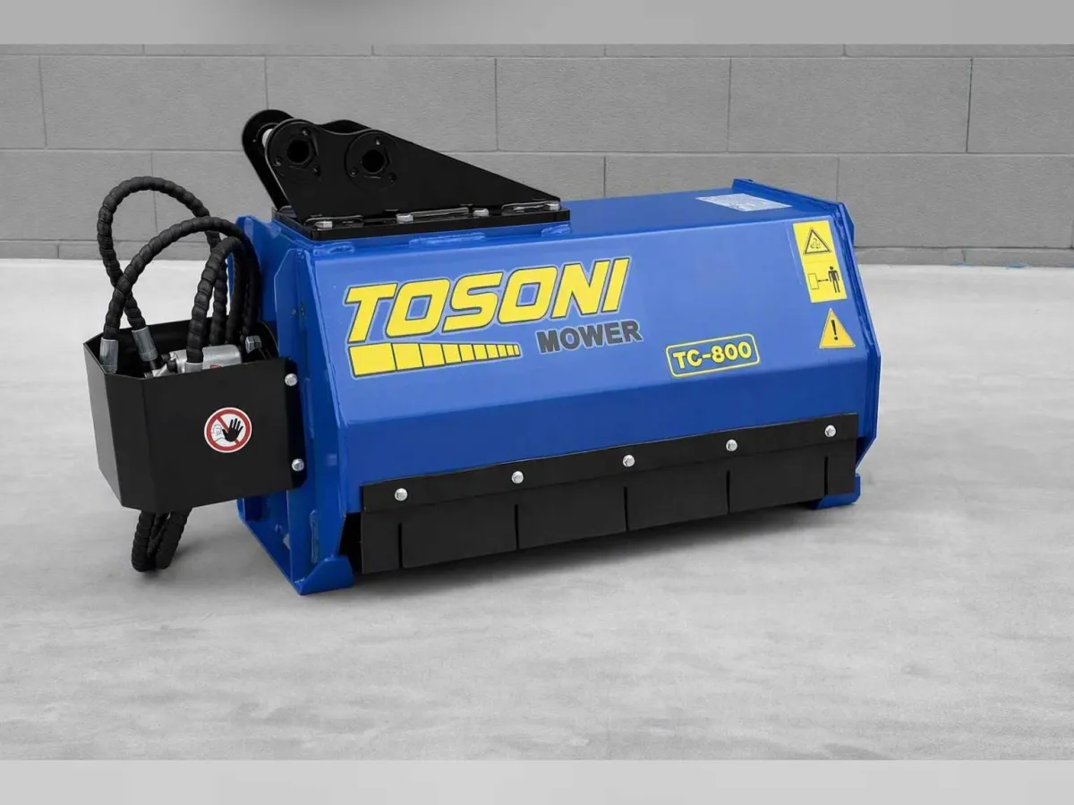 TOSONI TC-800 Baggermulcher