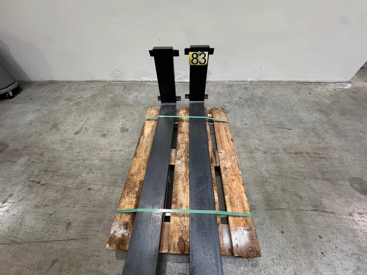 Set 2x Vetter Gabeln FEM 2 ISO 2A 240cm 2.500g Gabelstaplergabeln Gabelstapler 240x15x5cm