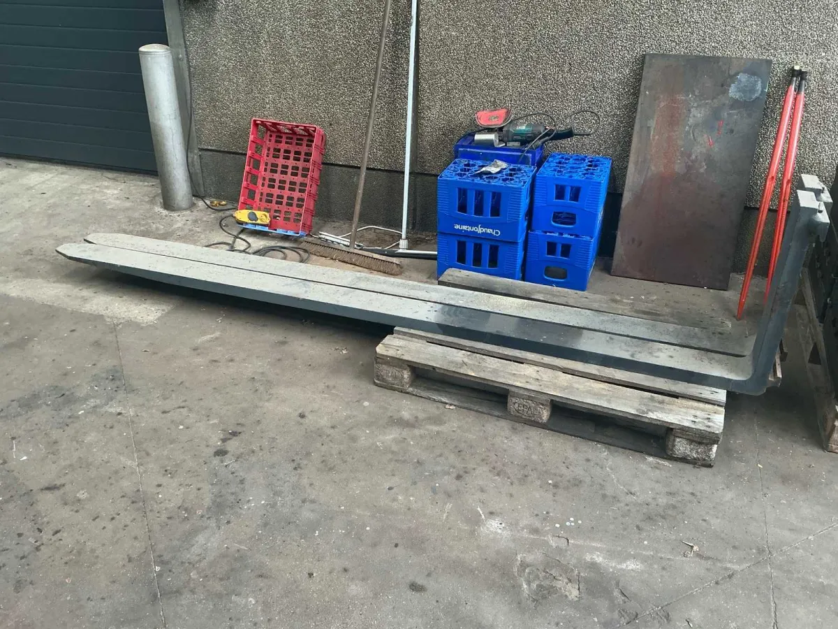 Gabelstaplergabeln 300 cm FEM3