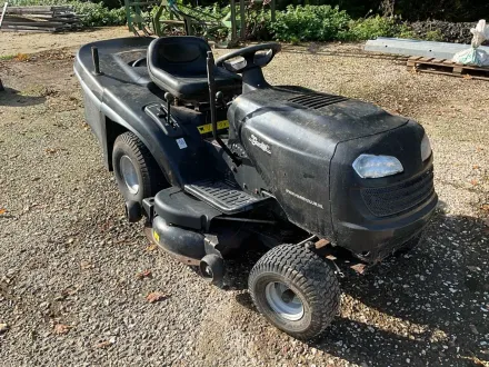 2009 Gardol 155107HRB Rasentraktor – RESALE