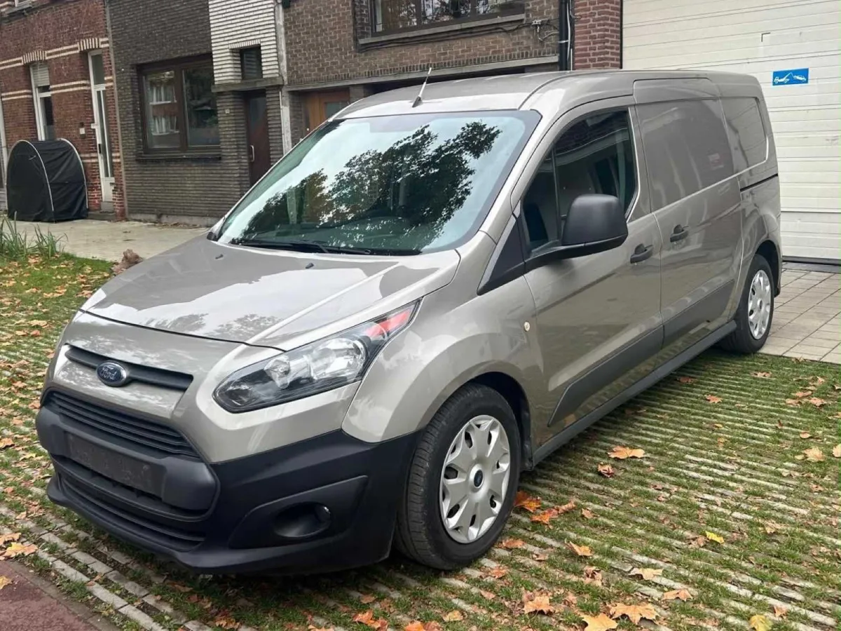 Ford Connect Transit L2 1,5 TDCi 120 PS (3p) – Anhängerstange – Klimaanlage