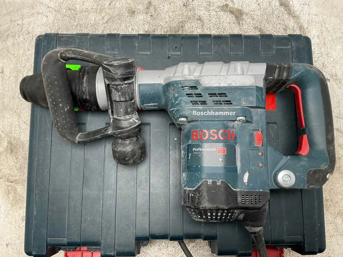 2024 Bosch GSH 5 CE Breaker Hammer 6 kg SDS-max