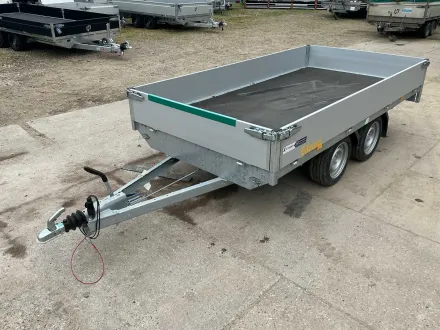 2025 Eduard P3 750 kg unbenutzt mit Garantie. Anhänger – RESALE
