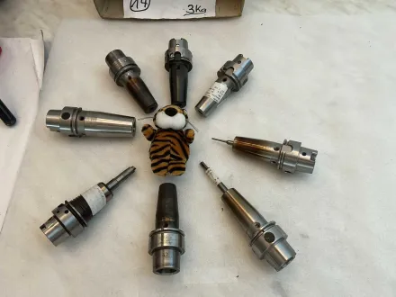 HSK-A40 Schrumpfaufnahmen (8x) – RESALE