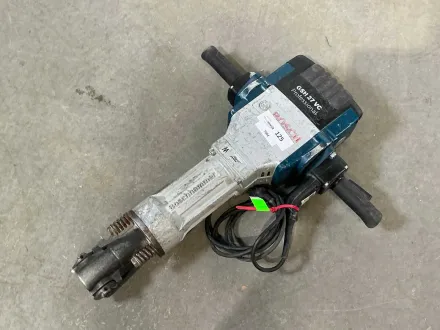 2021 Bosch GSH 27 VC Breaker 30kg HEX-28 – RESALE