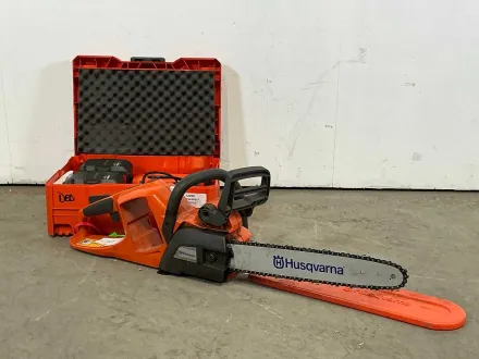 2018 Husqvarna 536LiXP Kettensäge 35cm Batterie – RESALE