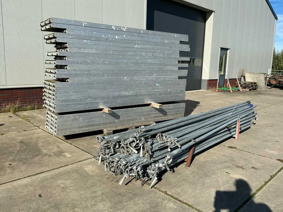 Scaffolding material
