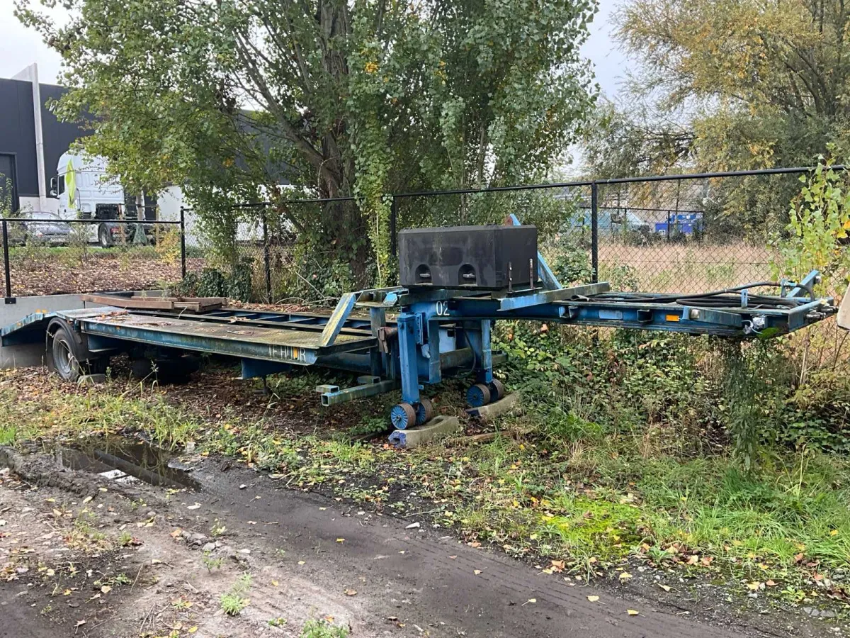 1973 STAS Low Loader