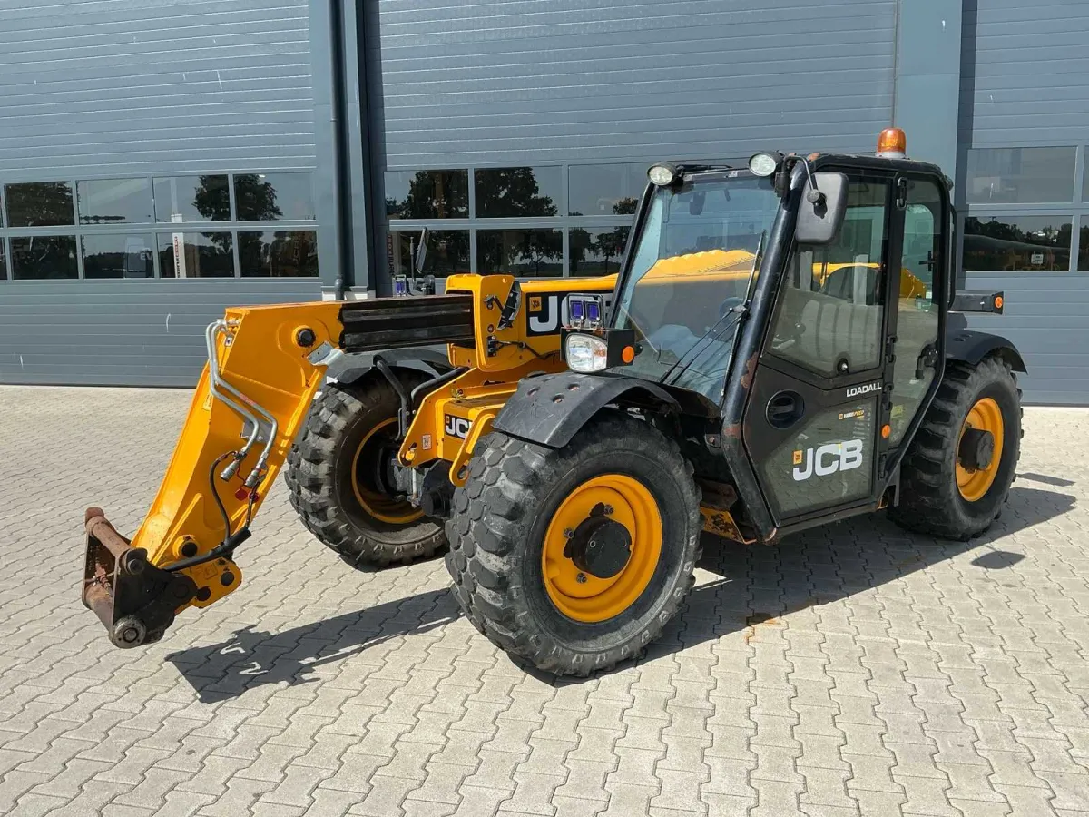 2016 JCB 527-58 Agri Plus Teleskoplader – 2016 – 3.930 Stunden – 5,8 m – 2.700 kg – 109 PS – Niederl