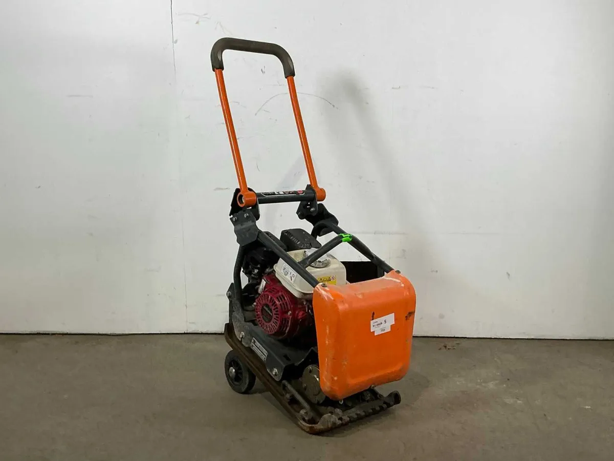 2019 Altrad Belle PCX 12/36 Plattenverdichter 16 kN Benzin