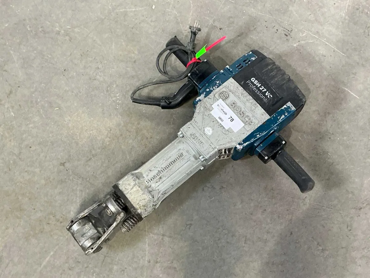 2017 Bosch GSH 27 VC Breaker 30kg HEX-28