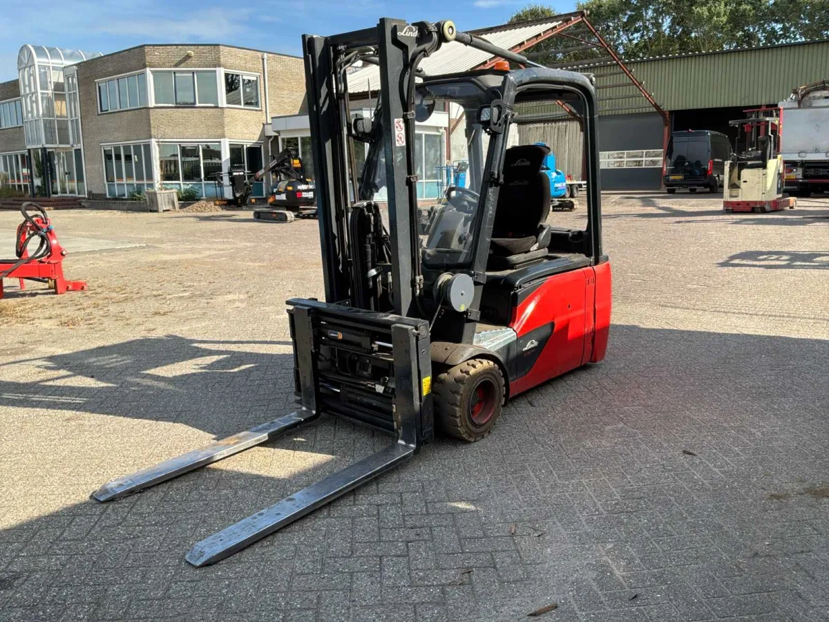 2018 Linde E18L-02 evo Gabelstapler