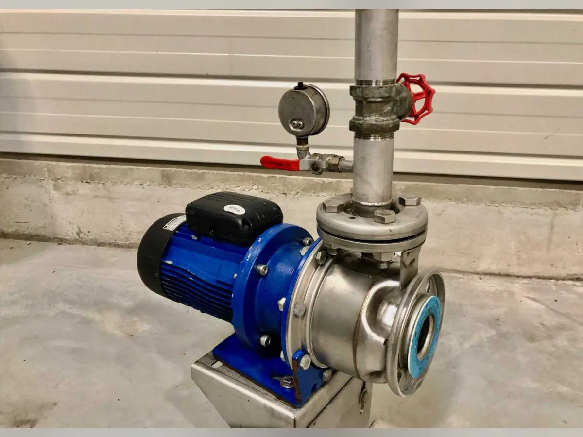 2010 Lowara SHS 32-125/11/A – Zentrifugalpumpe 9-24 m³/h