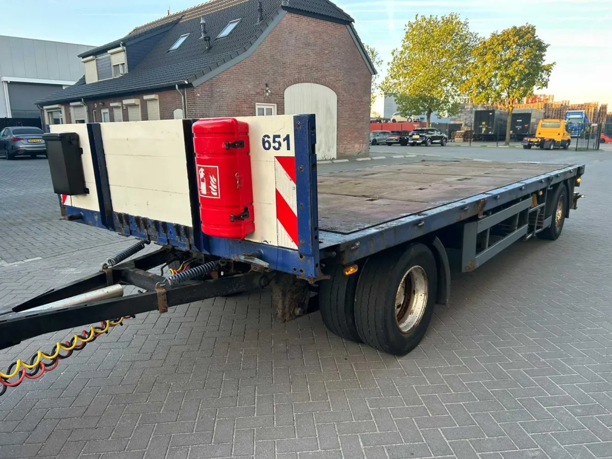 2006 Schmitz AFPR 18 2-Achs-Flachbett-/Containeranhänger – 18.000 kg – Drehschloss