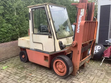 1990 Nissan D Gabelstapler – RESALE