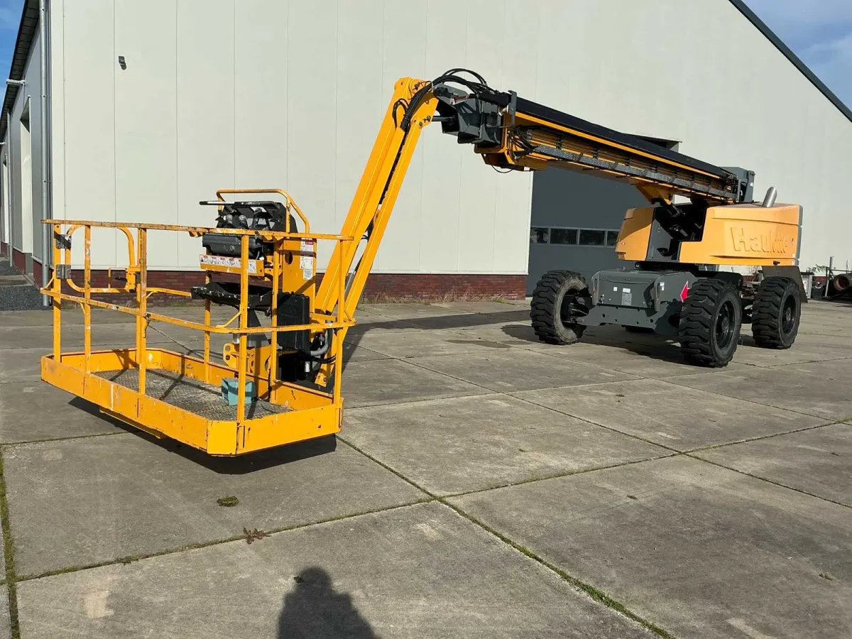 2019 Haulotte HT23RTJPRO Flugplattform