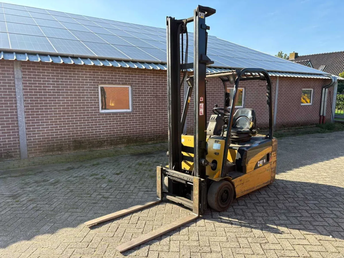 2007 Caterpillar EP18NT Gabelstapler