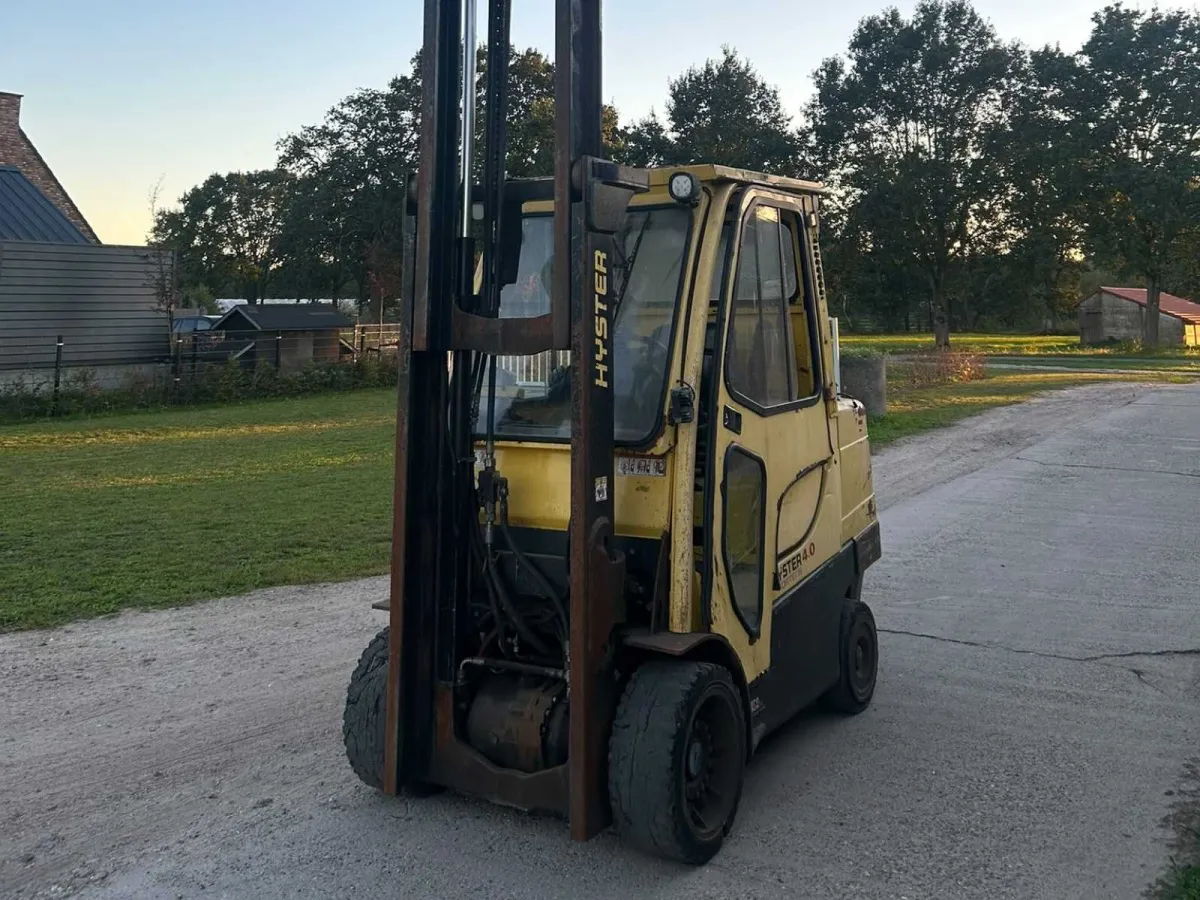 2014 Hyster S4.0FT Fortens LPG Hebewagen – Sperrholz – Seitenschaltung