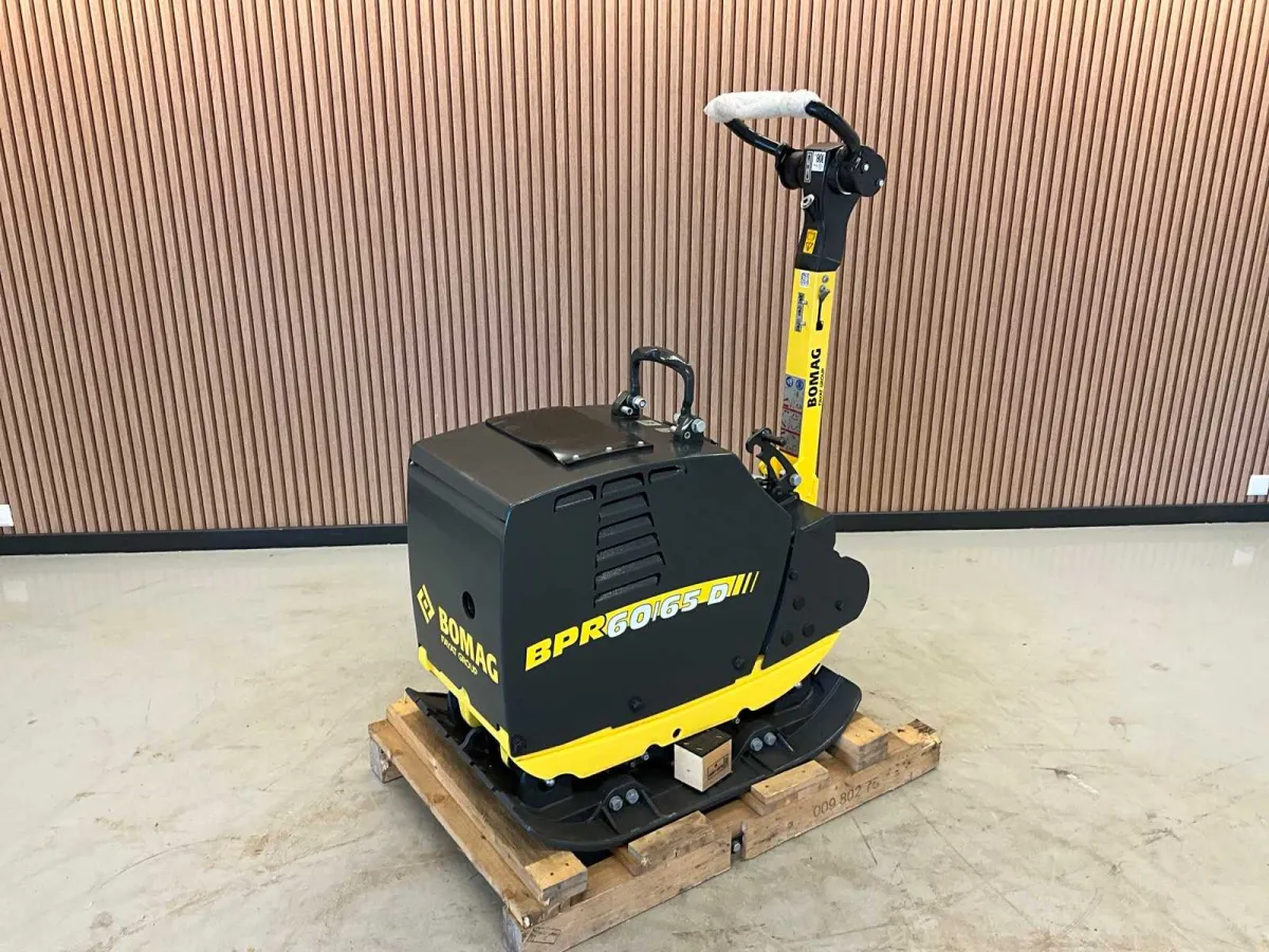 Ungenutzte Bomag BPR60/65Die Schwingungsplatte