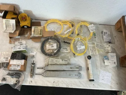 Festo Sortiment Maschinensteuerungsteile etc. – RESALE