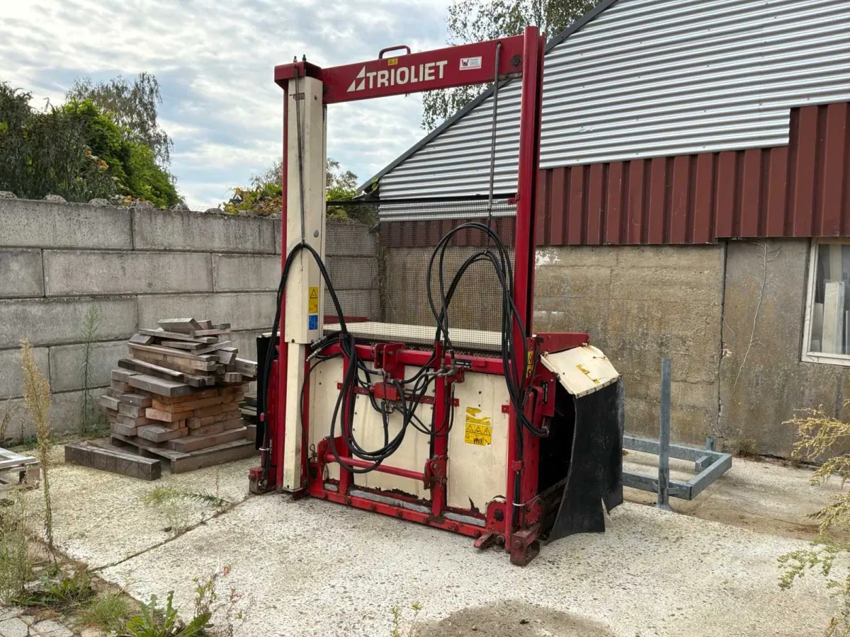 Troliet - 2008 - BL-TU195 - Silage-Cutter