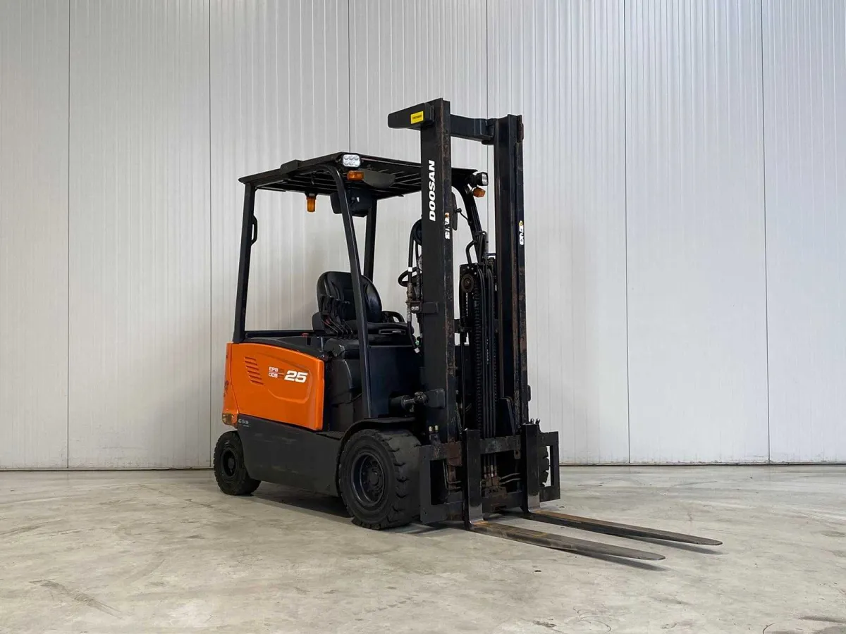 Doosan - 2016 - B25X-7 - Gabelstapler - Freiheber - 4. Funktion