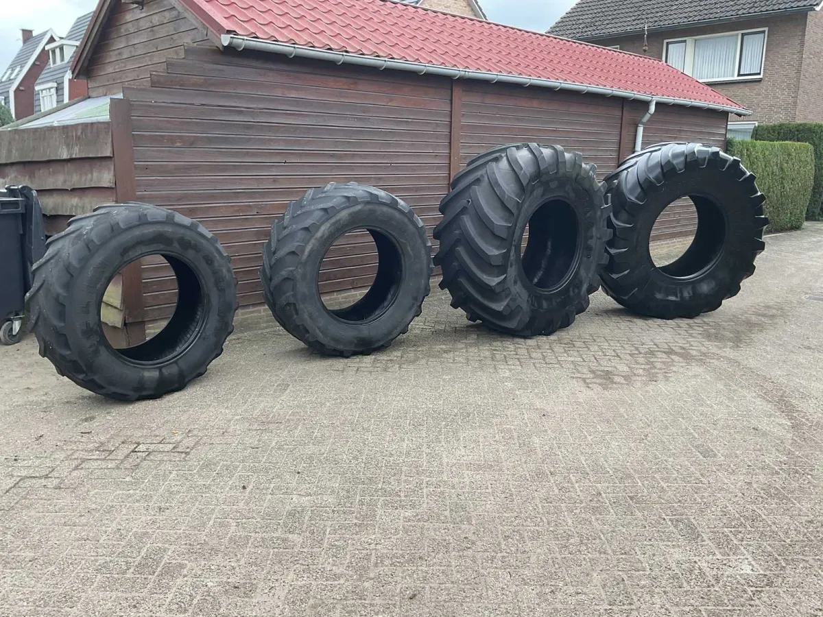 Michelin-Traktorreifen (4x)