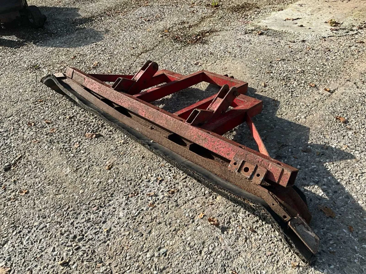 Feed scraper 265cm