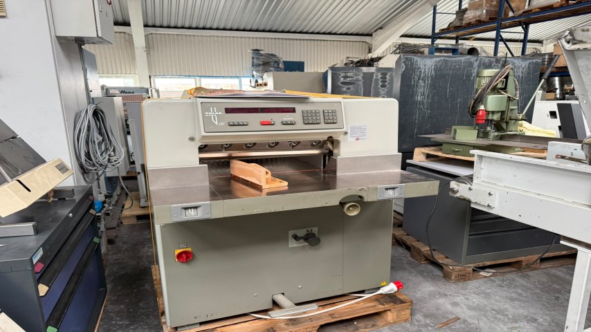 Polar 58 EM Schneidemachine