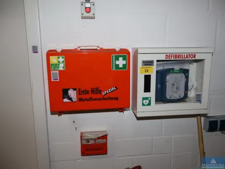 Erste-Hilfe-Bedarf Defibrillator PHILIPS – RESALE