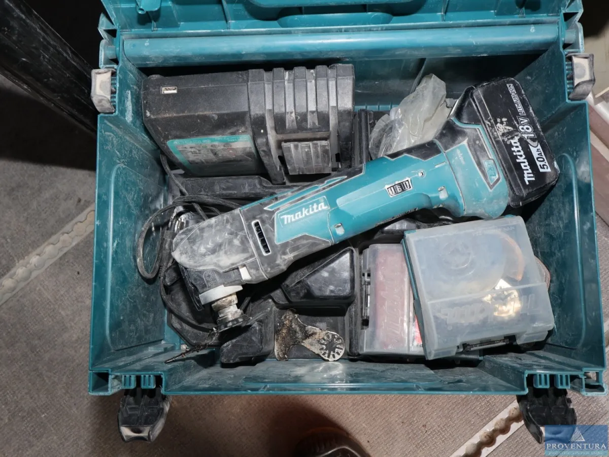 Akku-Multischneider MAKITA DTM 51 Bj. 2022