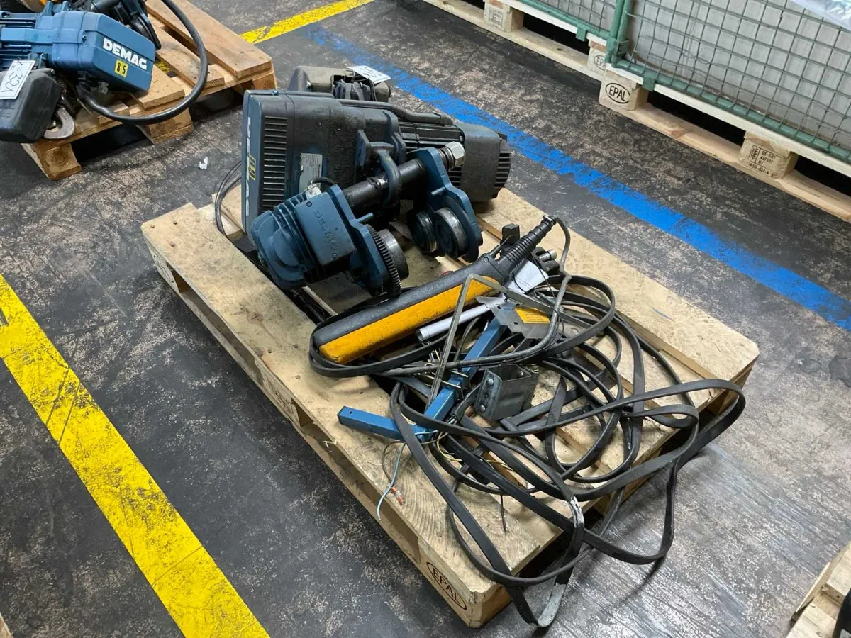 DEMAG - DKUN 10-1000 K V1 F4 - 1998 - Laufkatze