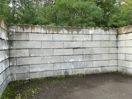 Stapeln von Betonblöcken (35x) – RESALE