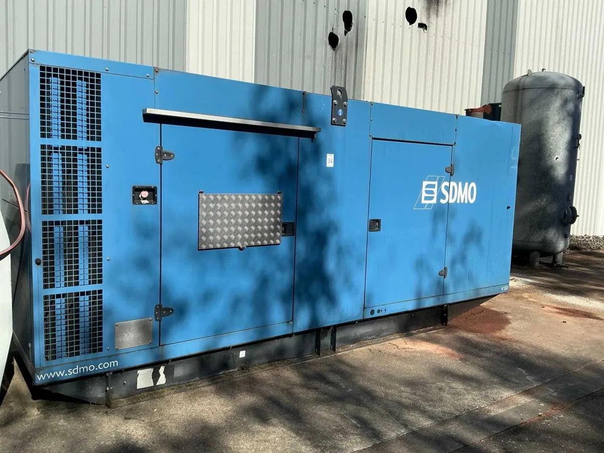 2009 SDMO V550 Stromgenerator