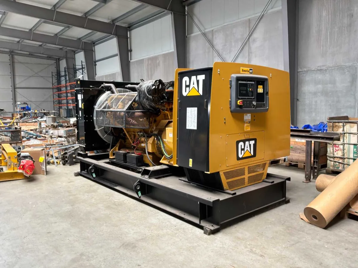 2017 Caterpillar 900F 0-Stunden-Generatorset