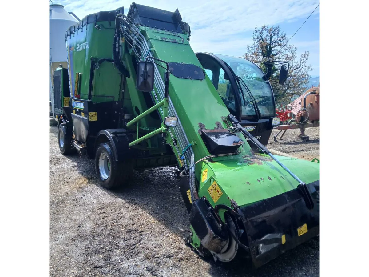2016 Faresin Leader 1700 Ecomix Selbstfahrender Feed-Mixer-Kombi
