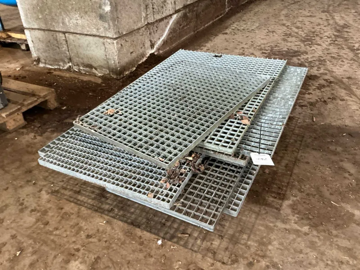 Laufende Gitter (10x)