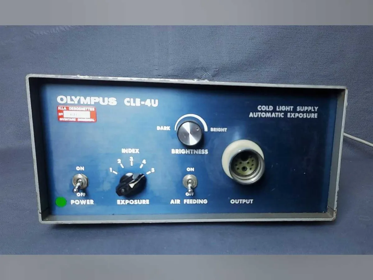Olympus CLE-4U – Endoscopic Cold Light Source