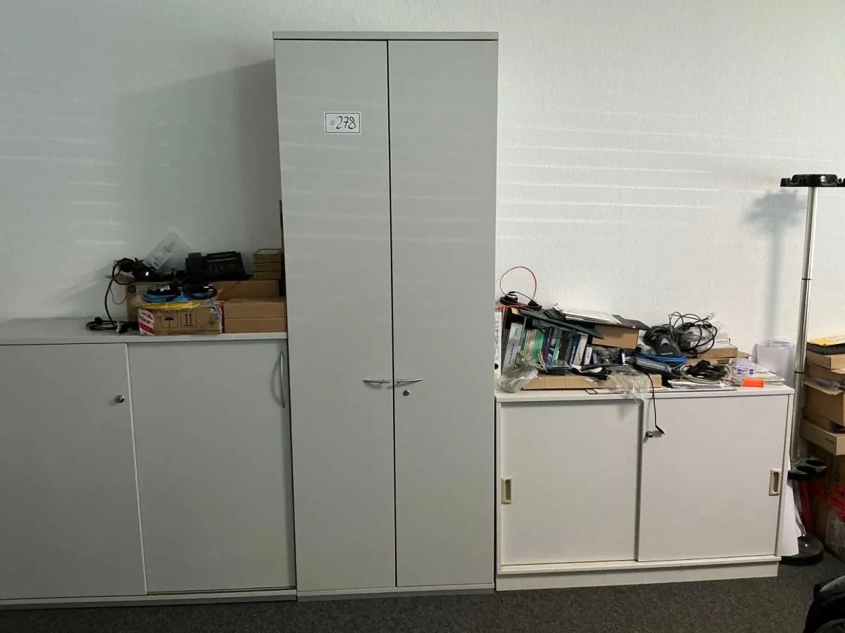 Büro-/Aktenschrank