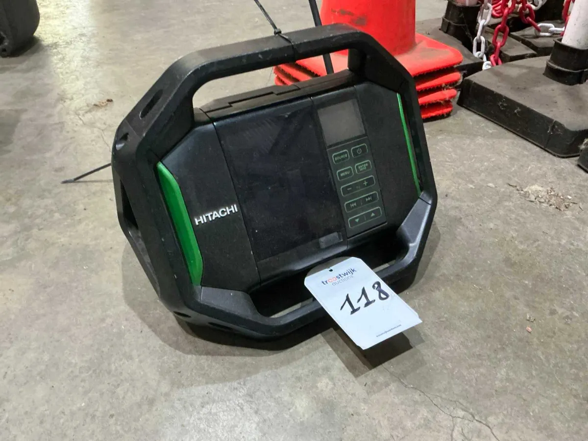 Hitachi Ur18dsal Radio & Wecker