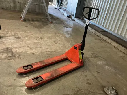 Manutan Handhydraulischer Palettenwagen – RESALE