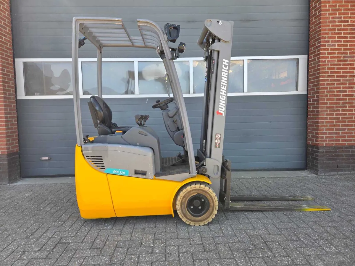 2018 Jungheinrich EFG 110 3360 Stunden Gabelstapler