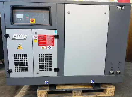 Blitz Monsun ECO 22 D FU Schraubenkompressor – RESALE