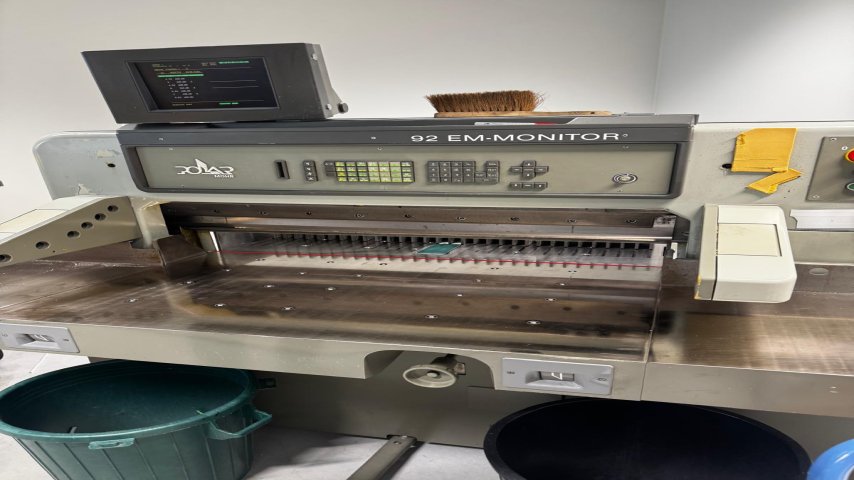 Polar 92 EM-MON Schneidemachine