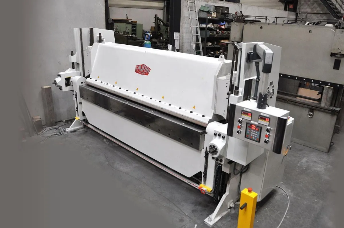 Favrin PHMM 3050 x 12 mm CNC