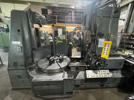 Lorenz E 16 Zahnrad-Abwälzfräsmaschine - vertikal – RESALE